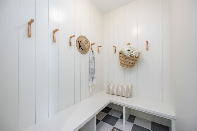 5466 Silver Ridge Road, Marion, IA 52302