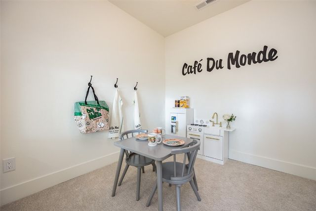 5466 Silver Ridge Road, Marion, IA 52302