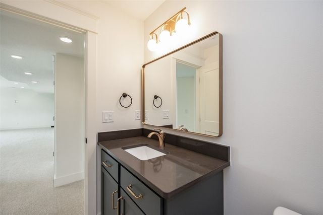 5466 Silver Ridge Road, Marion, IA 52302