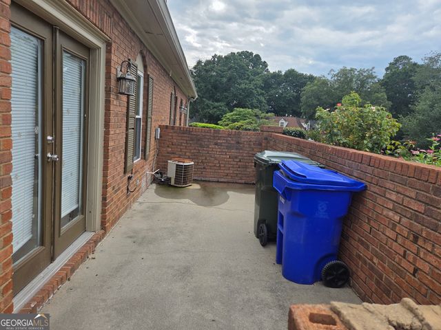 893 NE Park Place, Conyers, GA 30012