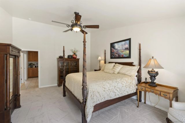 10525 Burned Oak Lane, Escondido, CA 92026