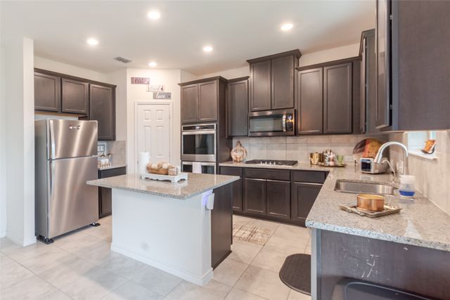 3417 Highland Bayou Drive, Celina, TX 75078