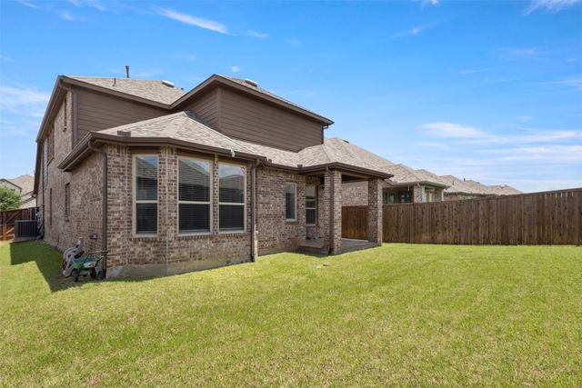 1504 Shire Drive, Aubrey, TX 76227