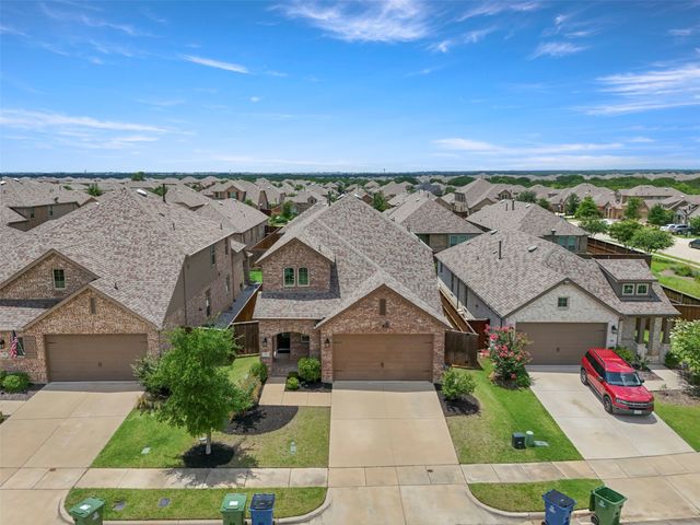 1504 Shire Drive, Aubrey, TX 76227