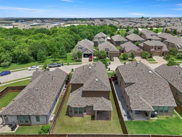 1504 Shire Drive, Aubrey, TX 76227