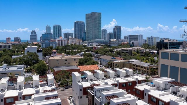 130 8TH STREET N, St Petersburg, FL 33701