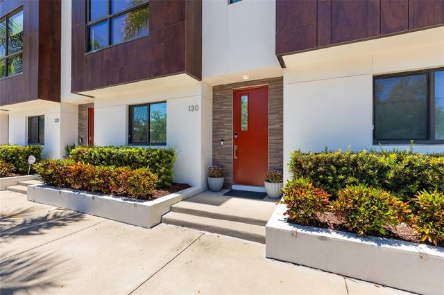 130 8TH STREET N, St Petersburg, FL 33701