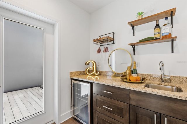 130 8TH STREET N, St Petersburg, FL 33701