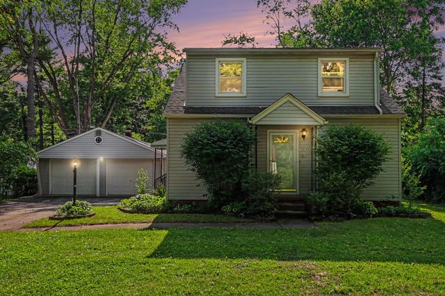 10624 Borgman Avenue, Belleville, MI 48111