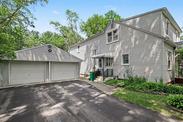 10624 Borgman Avenue, Belleville, MI 48111
