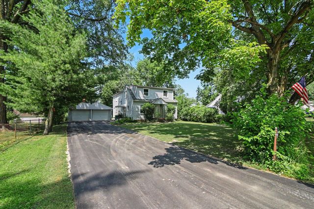 10624 Borgman Avenue, Belleville, MI 48111