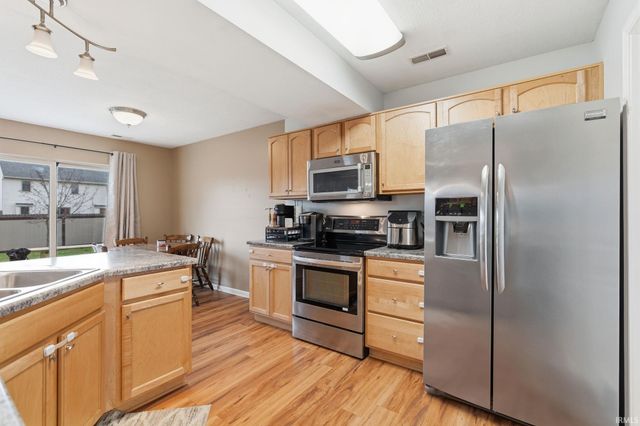 619 Wyss Ridge Drive, Fort Wayne, IN 46819