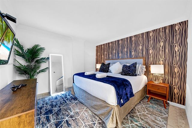 19201 Collins Ave 949, Sunny Isles Beach, FL 33160