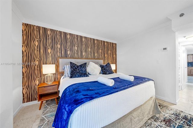 19201 Collins Ave 949, Sunny Isles Beach, FL 33160