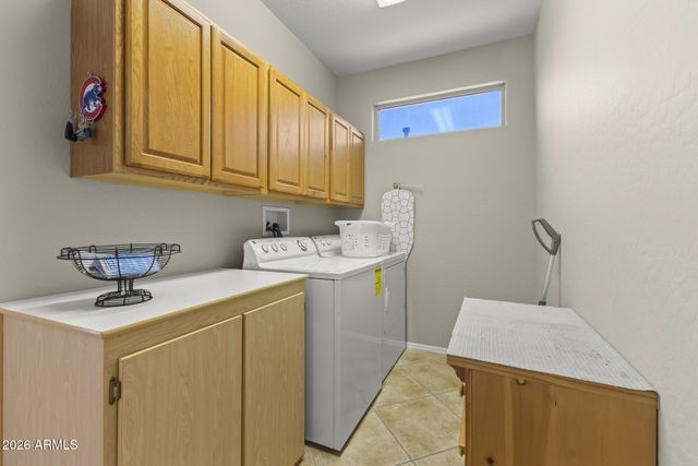 17031 W OASIS SPRINGS Way, Surprise, AZ 85387