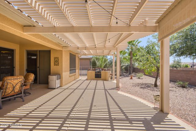 17031 W OASIS SPRINGS Way, Surprise, AZ 85387