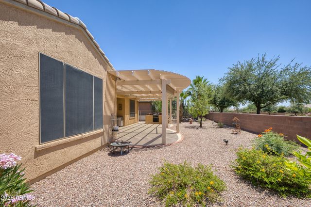 17031 W OASIS SPRINGS Way, Surprise, AZ 85387