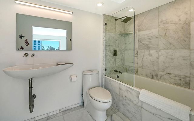 2525 GULF OF MEXICO DRIVE 6B, Longboat Key, FL 34228