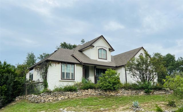 17800 Village DR, Dripping Springs, TX 78620