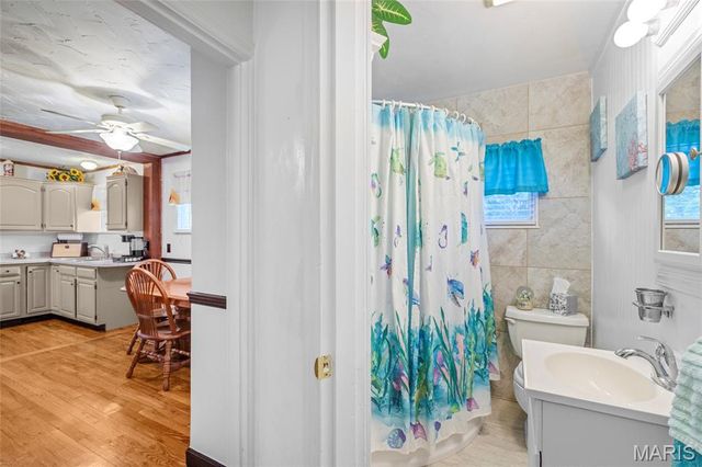 6240 Antire Road, High Ridge, MO 63049