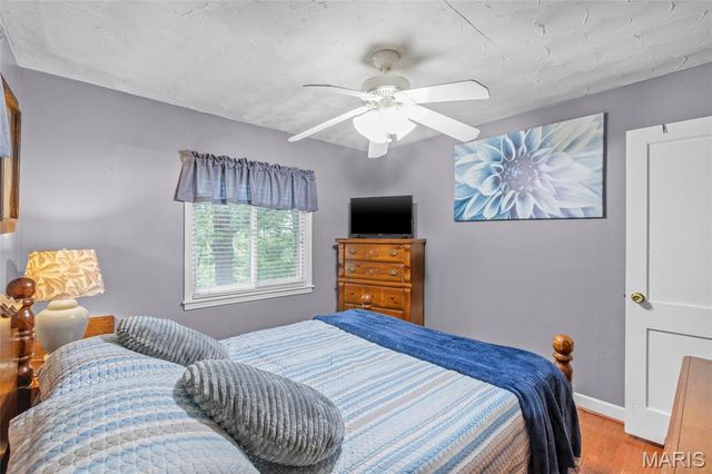 6240 Antire Road, High Ridge, MO 63049