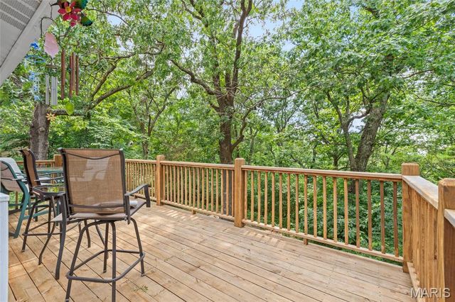 6240 Antire Road, High Ridge, MO 63049