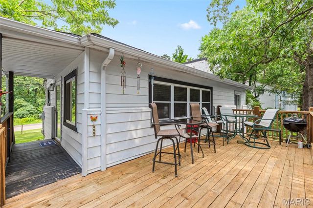 6240 Antire Road, High Ridge, MO 63049