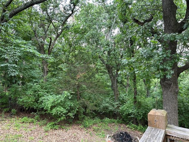 6240 Antire Road, High Ridge, MO 63049