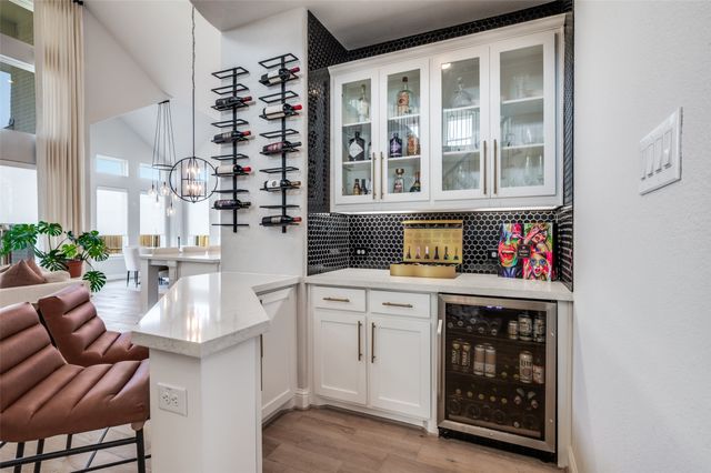 2705 Chandler Court, Mansfield, TX 76063