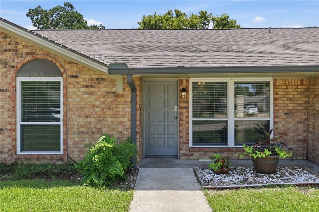 2210 Quail Hollow Drive, Bryan, TX 77802 — photo 3
