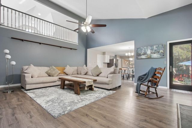 6657 Springview Drive, Westerville, OH 43082