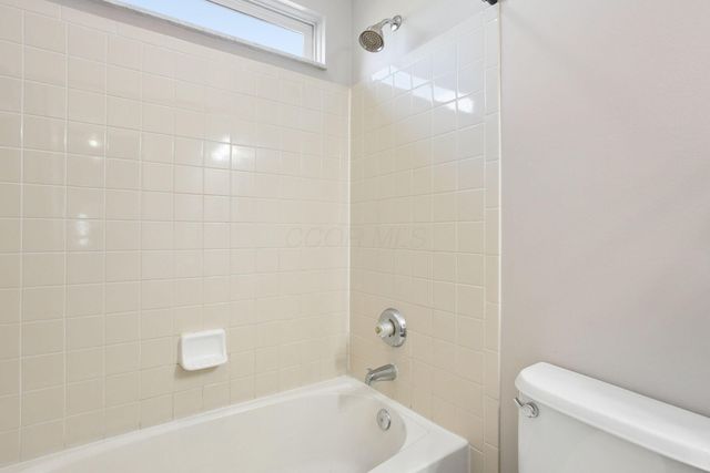 6657 Springview Drive, Westerville, OH 43082