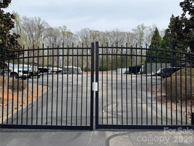 4237 Little Fork Cove Road, Denver, NC 28037