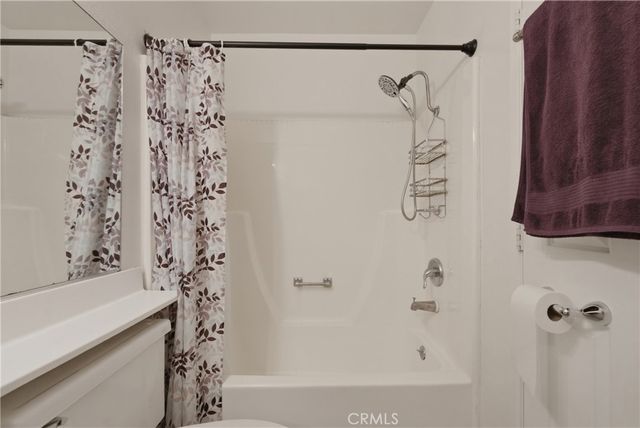10015 Karmont Avenue, South Gate, CA 90280