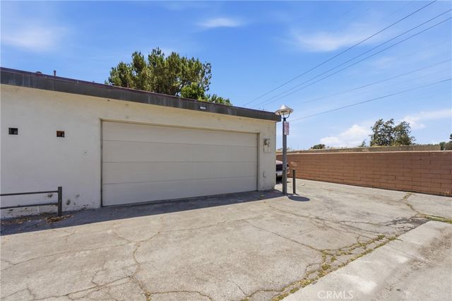 10015 Karmont Avenue, South Gate, CA 90280