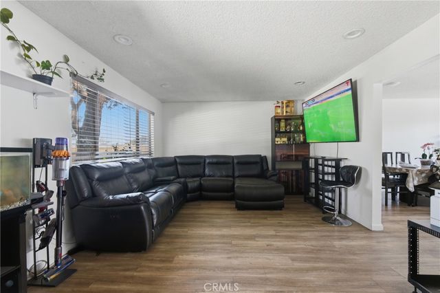 10015 Karmont Avenue, South Gate, CA 90280