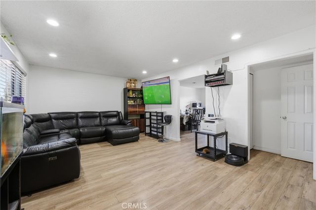 10015 Karmont Avenue, South Gate, CA 90280