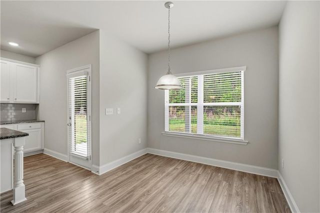 28 Village Trace, Rydal, GA 30171