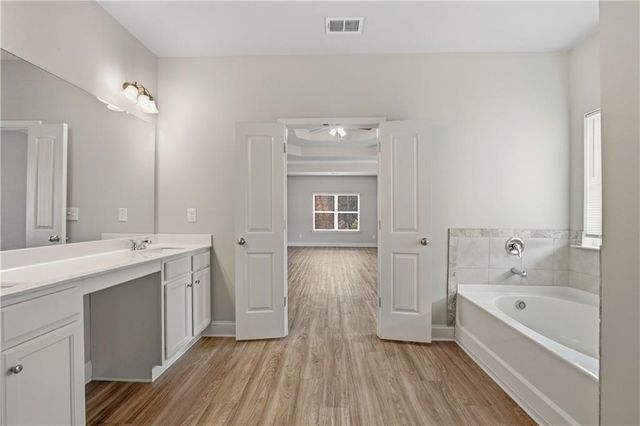 28 Village Trace, Rydal, GA 30171
