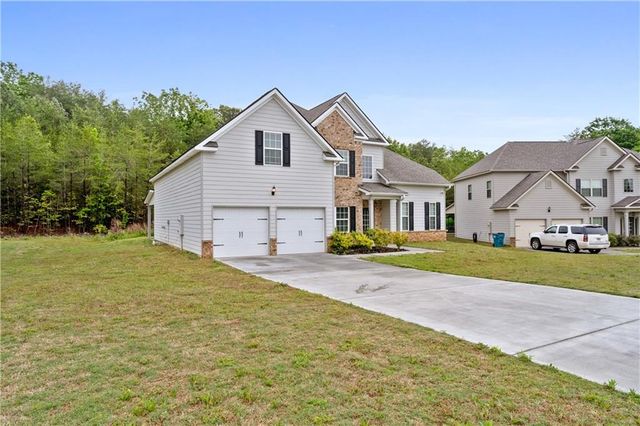 28 Village Trace, Rydal, GA 30171
