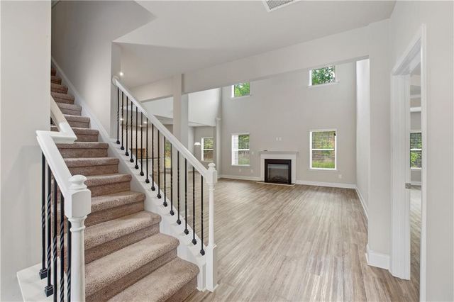 28 Village Trace, Rydal, GA 30171