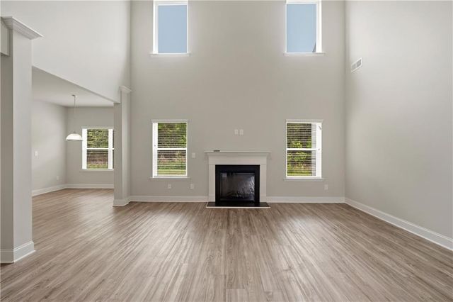 28 Village Trace, Rydal, GA 30171
