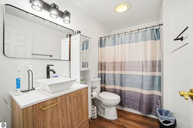 1466 E Pickard Road, Mt Pleasant, MI 48858