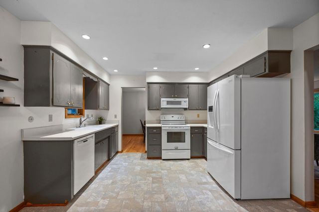 3427 Nancy Place, Shoreview, MN 55126