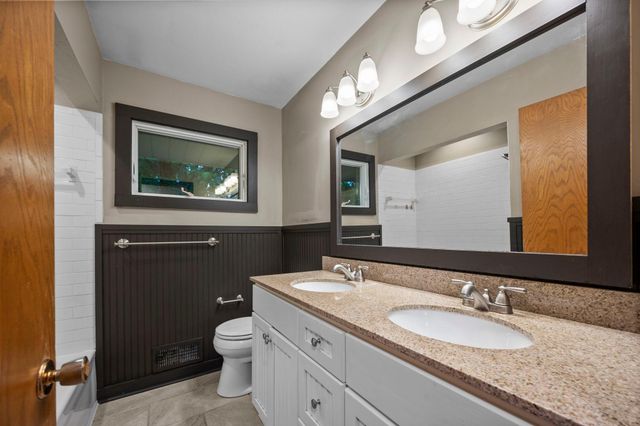 3427 Nancy Place, Shoreview, MN 55126