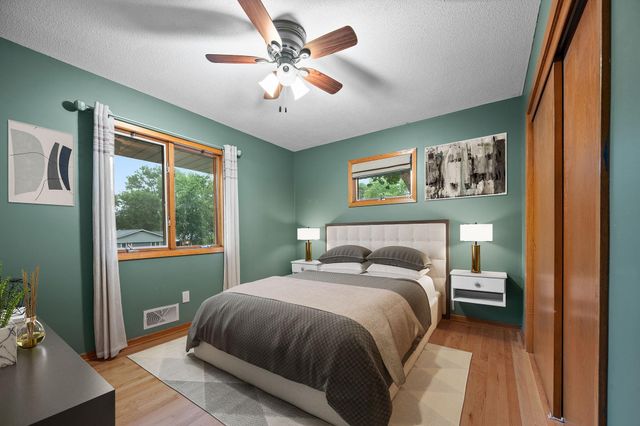 3427 Nancy Place, Shoreview, MN 55126