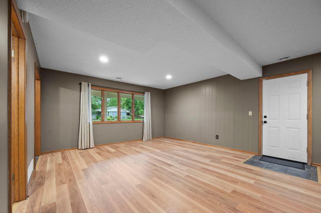 3427 Nancy Place, Shoreview, MN 55126