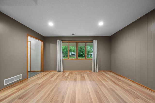 3427 Nancy Place, Shoreview, MN 55126
