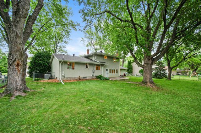 3427 Nancy Place, Shoreview, MN 55126