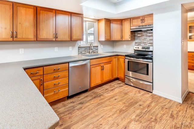 3 Knightsbridge Place, Pueblo, CO 81001